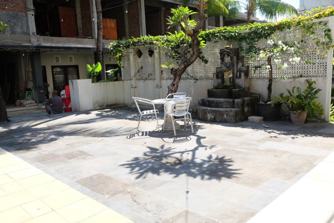 מלון קוטה לומבוק Palm Garden Kuta מראה חיצוני תמונה