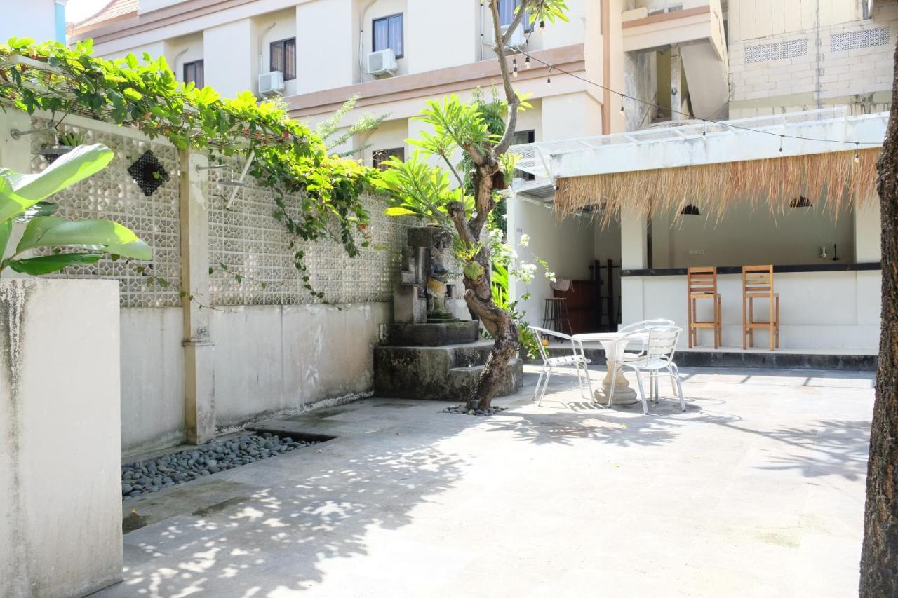 מלון קוטה לומבוק Palm Garden Kuta מראה חיצוני תמונה